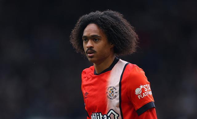 cn, src, 但对足球的 cn, src, 但对足球的